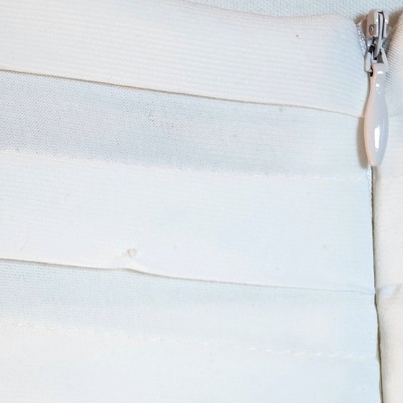 R&M Richards White Sleeveless Square Neck Sequin Knee Length Dress Stretch - Picture 11 of 12